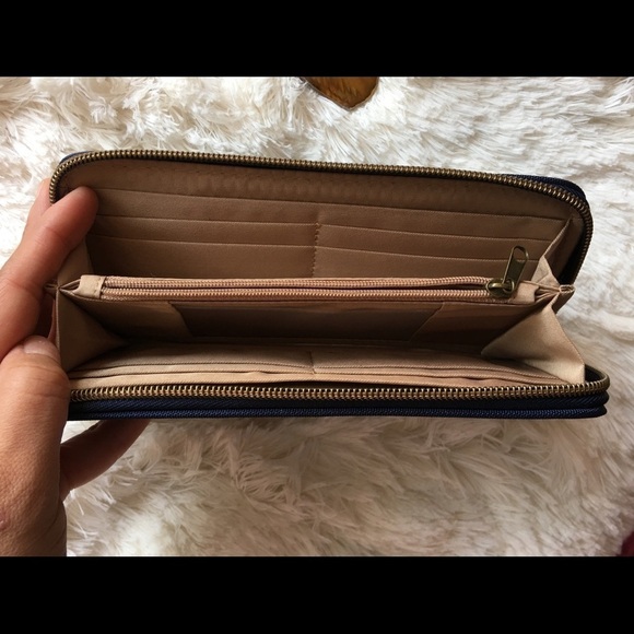 Blue Multicolor wristlet and wallet - Picture 4 of 6